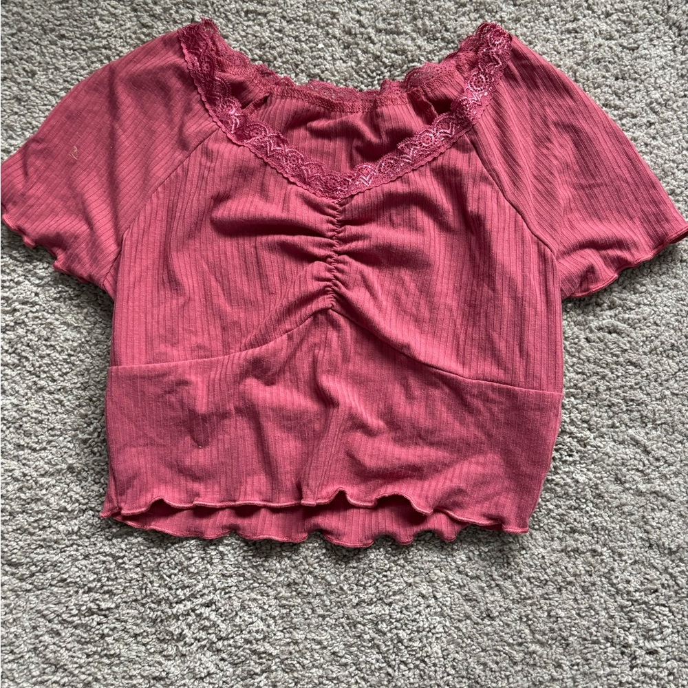 Women's Lace Trim Ruched Top - Pink